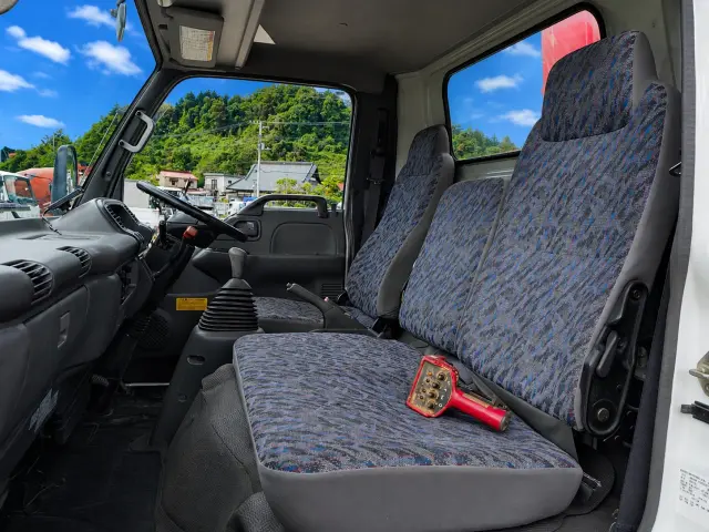 いすゞ エルフ KR-NPR72PR(2WD)の写真40