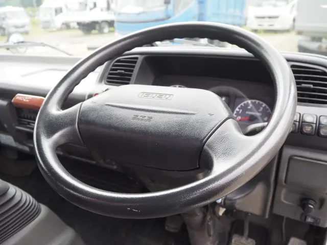 いすゞ エルフ KR-NPR72PR(2WD)の写真44