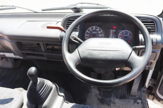 いすゞ エルフ KR-NPR72PR(2WD)の写真49