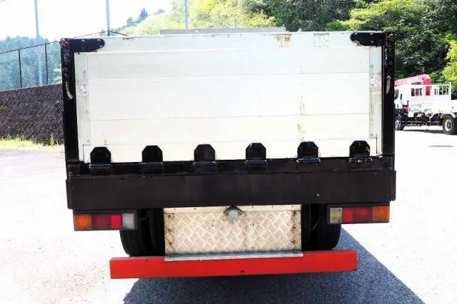 三菱 キャンター KK-FE70CB(2WD)の写真4