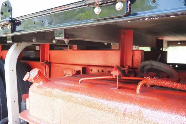 三菱 キャンター KK-FE70CB(2WD)の写真19