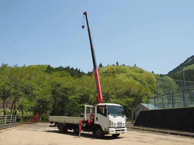 いすゞ フォワード SKG-FRR90S1(2WD)の写真13