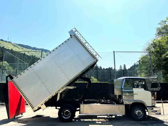 日野 レンジャー KL505(2WD)の写真6