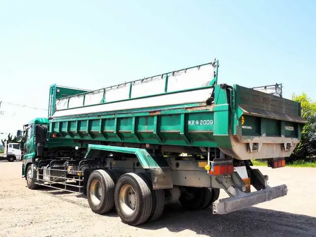 UD クオン ADG-CW4ZL(6x4)の写真3