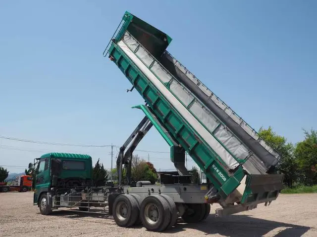 UD クオン ADG-CW4ZL(6x4)の写真10