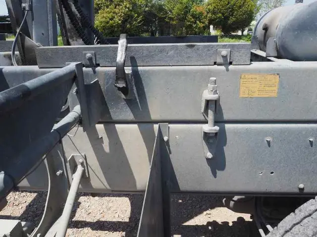 UD クオン ADG-CW4ZL(6x4)の写真26