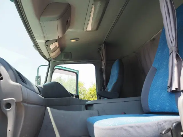 UD クオン ADG-CW4ZL(6x4)の写真45