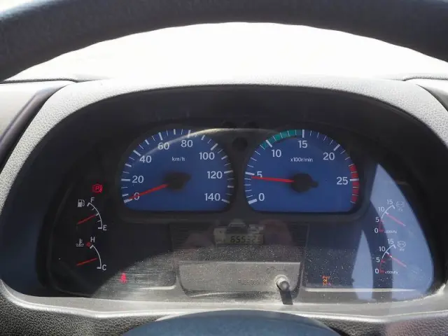 UD クオン ADG-CW4ZL(6x4)の写真49