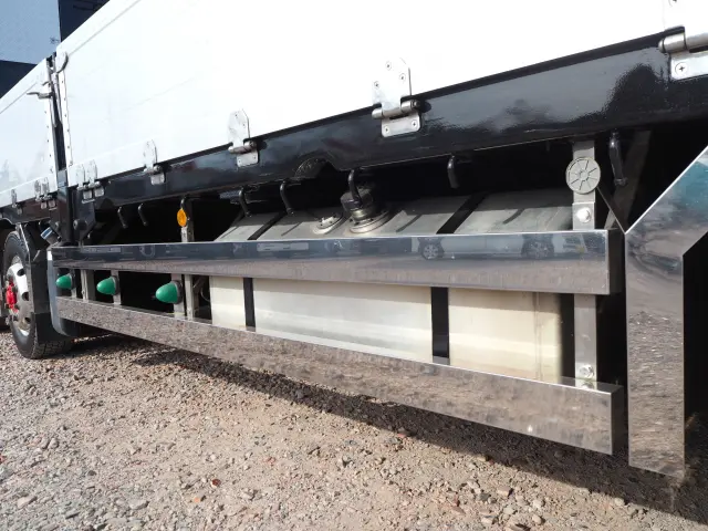 三菱 スーパーグレート QPG-FS64VZ(8x4)の写真32