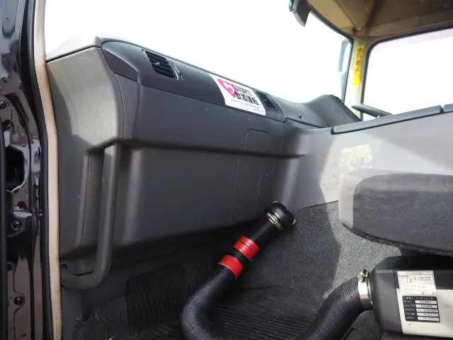 三菱 スーパーグレート QPG-FS64VZ(8x4)の写真43