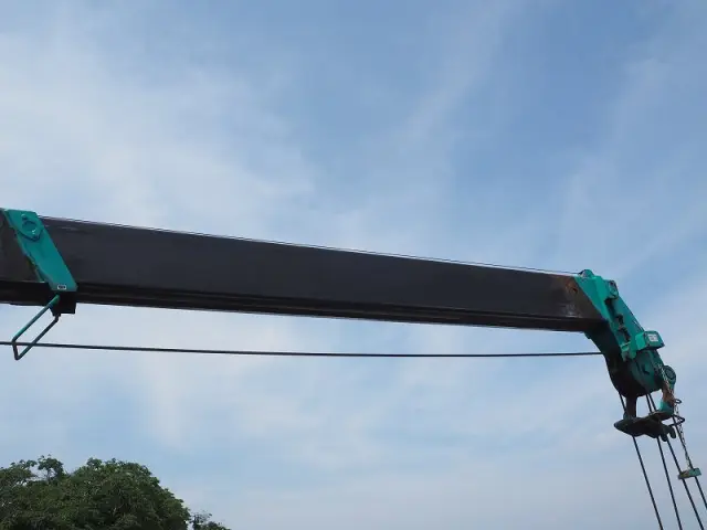 いすゞ エルフ PB-NKR81AR(2WD)の写真19