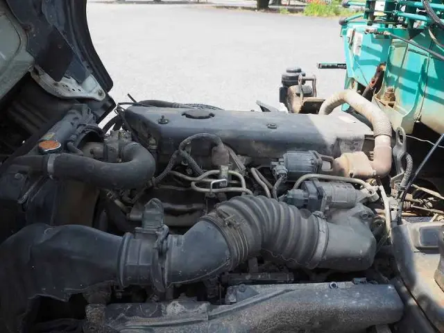 いすゞ エルフ PB-NKR81AR(2WD)の写真39