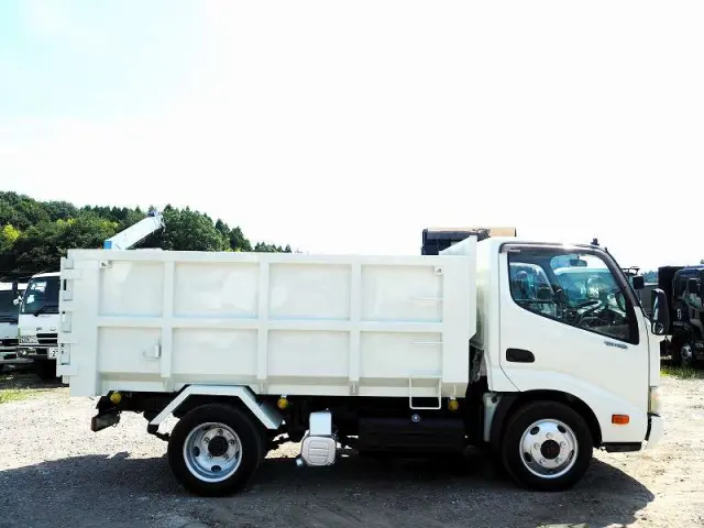 日野 デュトロ TKG-XZC675T(4WD)の写真6