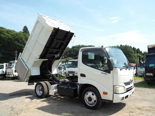 日野 デュトロ TKG-XZC675T(4WD)の写真15