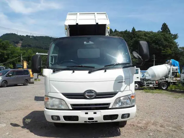 日野 デュトロ TKG-XZC675T(4WD)の写真16