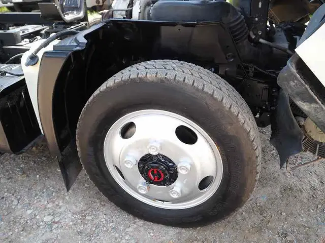 日野 デュトロ TKG-XZC675T(4WD)の写真18