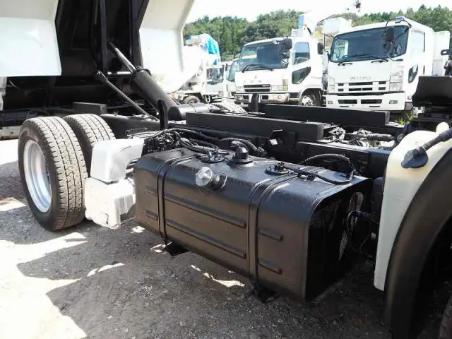 日野 デュトロ TKG-XZC675T(4WD)の写真21