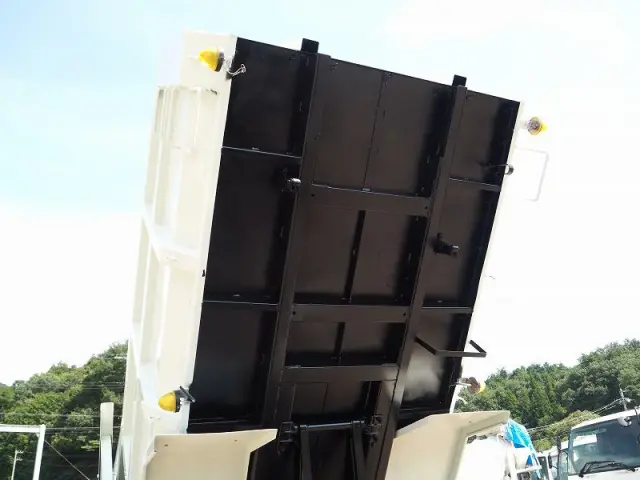 日野 デュトロ TKG-XZC675T(4WD)の写真22