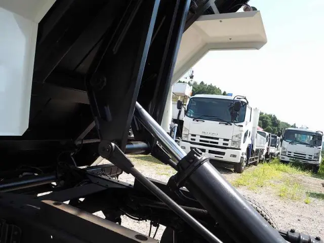 日野 デュトロ TKG-XZC675T(4WD)の写真30