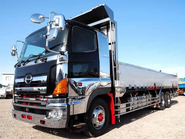 日野 プロフィア KS-FS1EZWA(6x4)の写真1