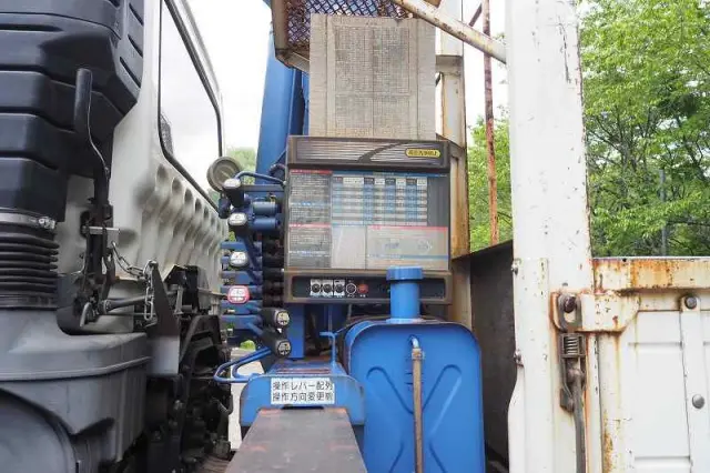 三菱 ファイター QKG-FK72FZ(2WD)の写真12