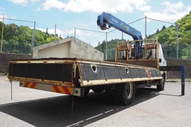 三菱 ファイター QKG-FK72FZ(2WD)の写真24