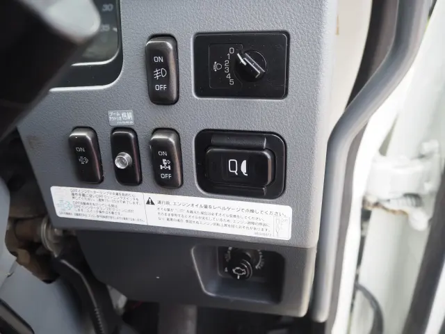 三菱 ファイター QKG-FK72FZ(2WD)の写真48