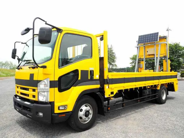 いすゞ エルフ TKG-FRR90S1(2WD)の写真1