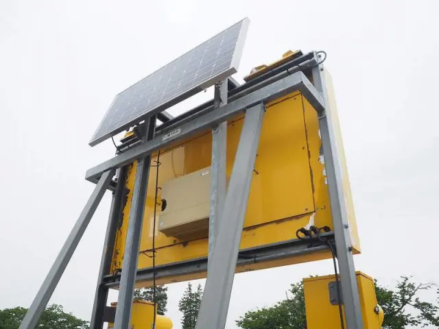 いすゞ エルフ TKG-FRR90S1(2WD)の写真13