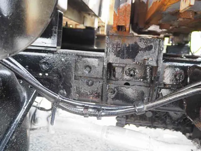 いすゞ エルフ PB-NKR81AR(2WD)の写真27