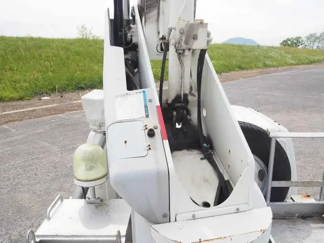 日野 デュトロ BDG-XZU304X(2WD)の写真12