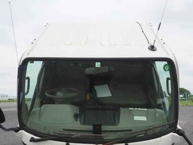 日野 デュトロ BDG-XZU304X(2WD)の写真37