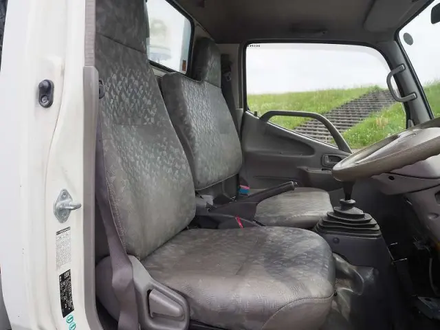 日野 デュトロ BDG-XZU304X(2WD)の写真46