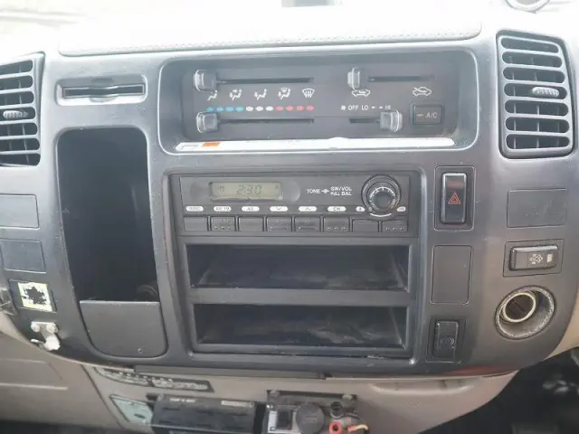 日野 デュトロ BDG-XZU304X(2WD)の写真47