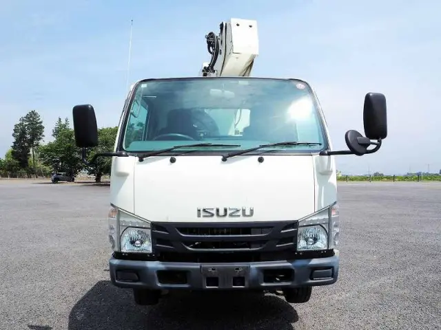 いすゞ エルフ TPG-NKS85AN(4WD)の写真8