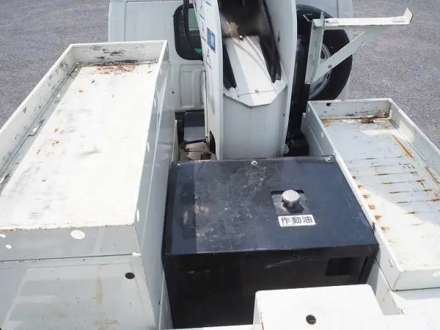 いすゞ エルフ TPG-NKS85AN(4WD)の写真14