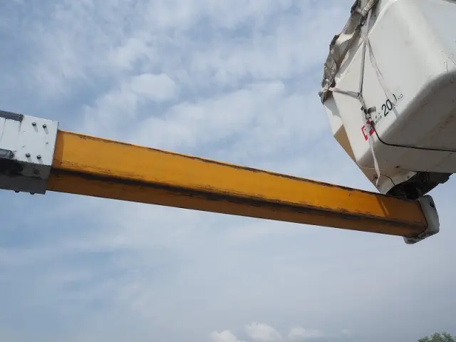 いすゞ エルフ TPG-NKS85AN(4WD)の写真18