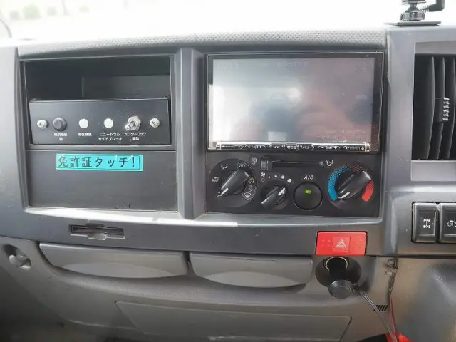 いすゞ エルフ TPG-NKS85AN(4WD)の写真50