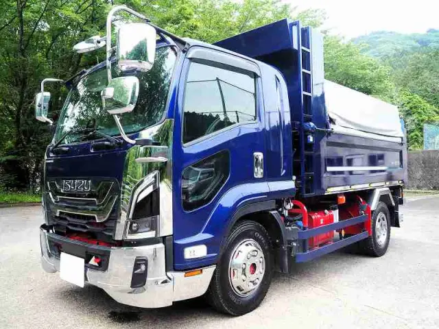 いすゞ フォワード 2RG-FTR90U4(2WD)の写真1