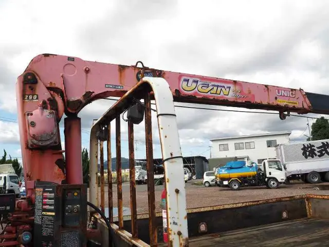 いすゞ エルフ BDG-NPS85AR(4WD)の写真16