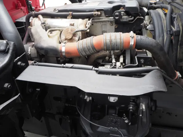 いすゞ エルフ BDG-NPS85AR(4WD)の写真20