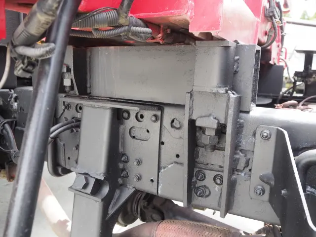 いすゞ エルフ BDG-NPS85AR(4WD)の写真23