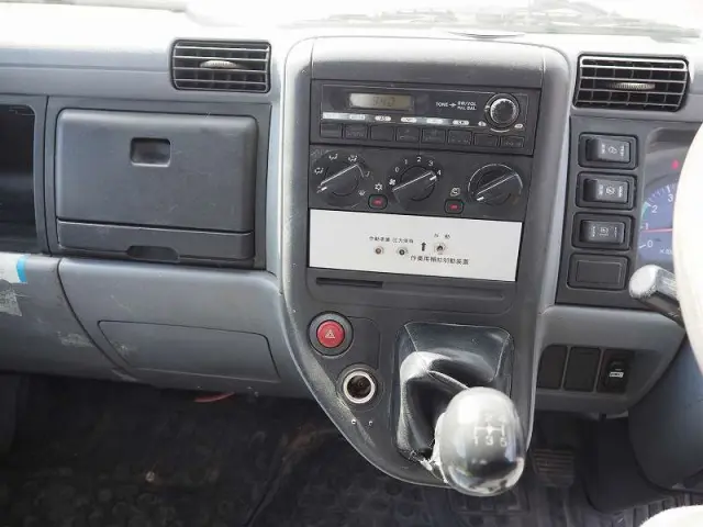 三菱 キャンター PDG-FE73D(2WD)の写真47