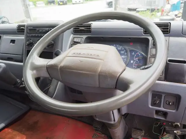 三菱 キャンター KK-FE82EE(2WD)の写真41
