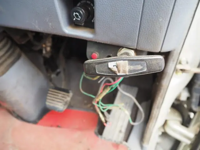 三菱 キャンター KK-FE82EE(2WD)の写真42