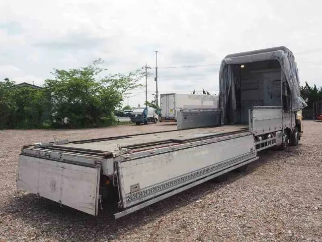 日野 プロフィア QKG-FW1EZBJ(8x4)の写真25