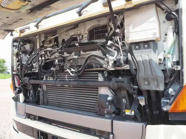 日野 プロフィア QKG-FW1EZBJ(8x4)の写真26