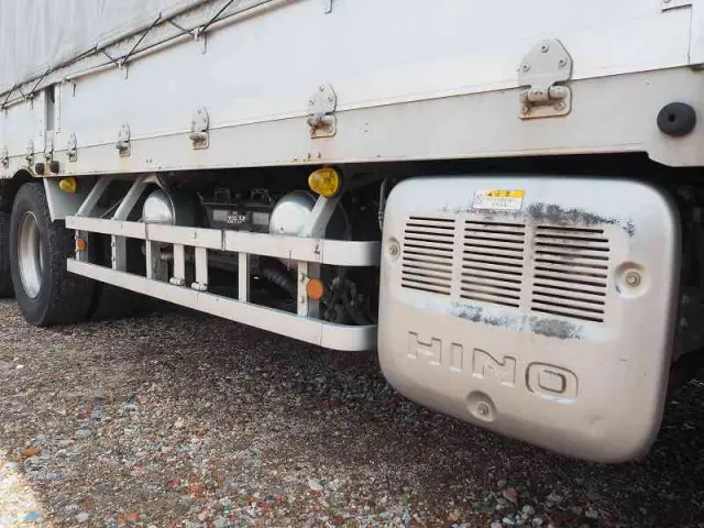 日野 プロフィア QKG-FW1EZBJ(8x4)の写真30