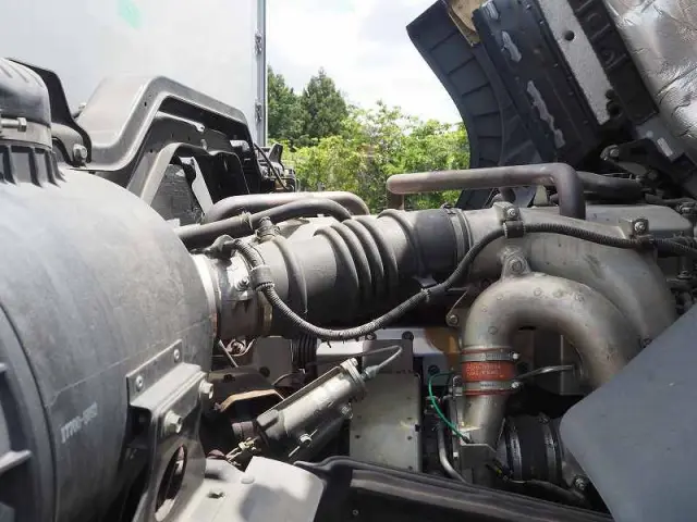 日野 プロフィア QKG-FW1EZBJ(8x4)の写真40