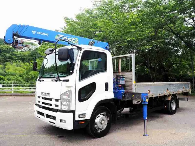 いすゞ フォワード TKG-FRR90S1(2WD)の写真1
